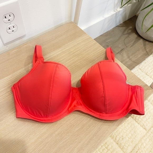 Sunsets Swimwear Carmen Top - Picture 3 of 5